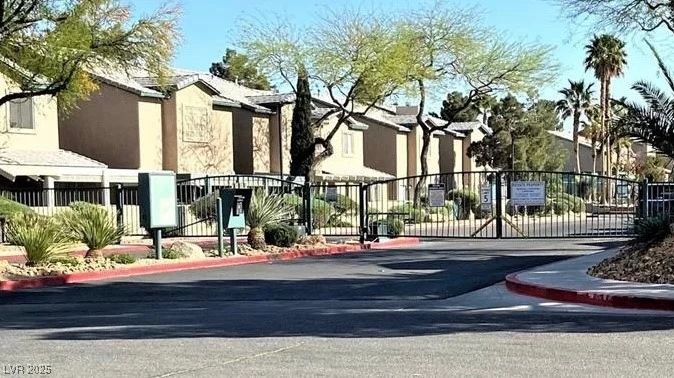 5617 Open, Las Vegas, NV 89118