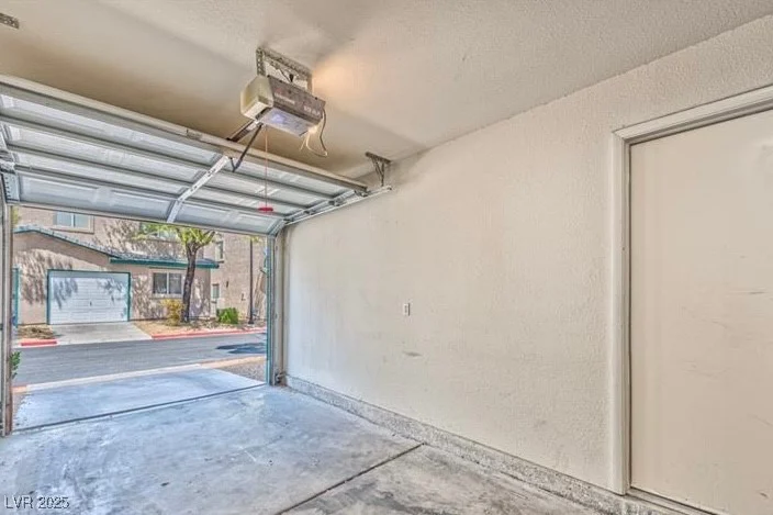 5617 Open, Las Vegas, NV 89118