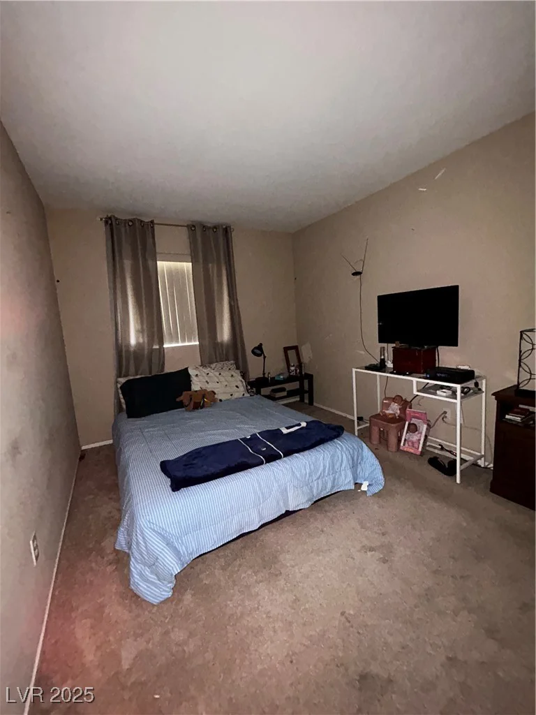 5617 Open, Las Vegas, NV 89118