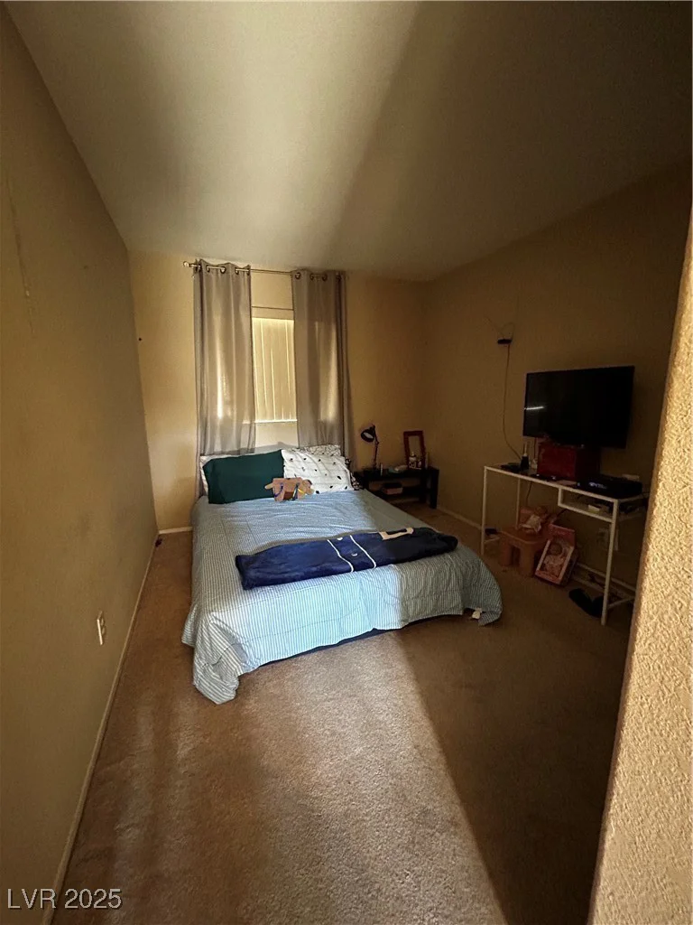 5617 Open, Las Vegas, NV 89118