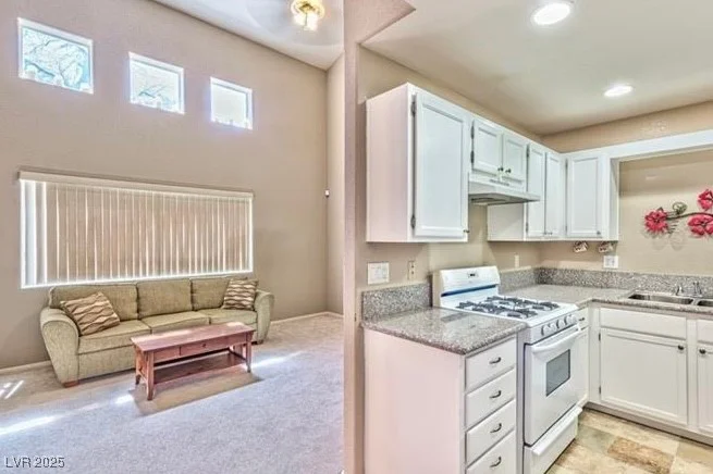 5617 Open, Las Vegas, NV 89118