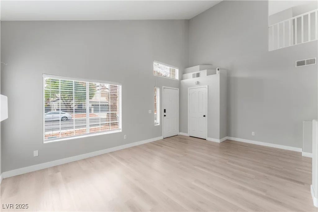3695 Funston, Las Vegas, NV 89129