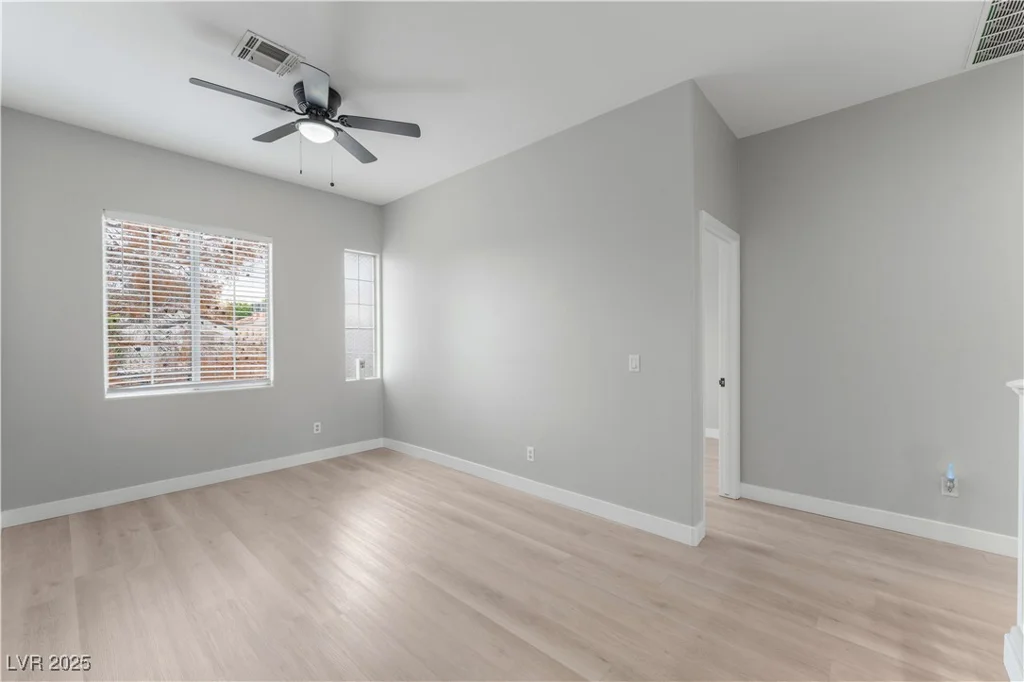 3695 Funston, Las Vegas, NV 89129