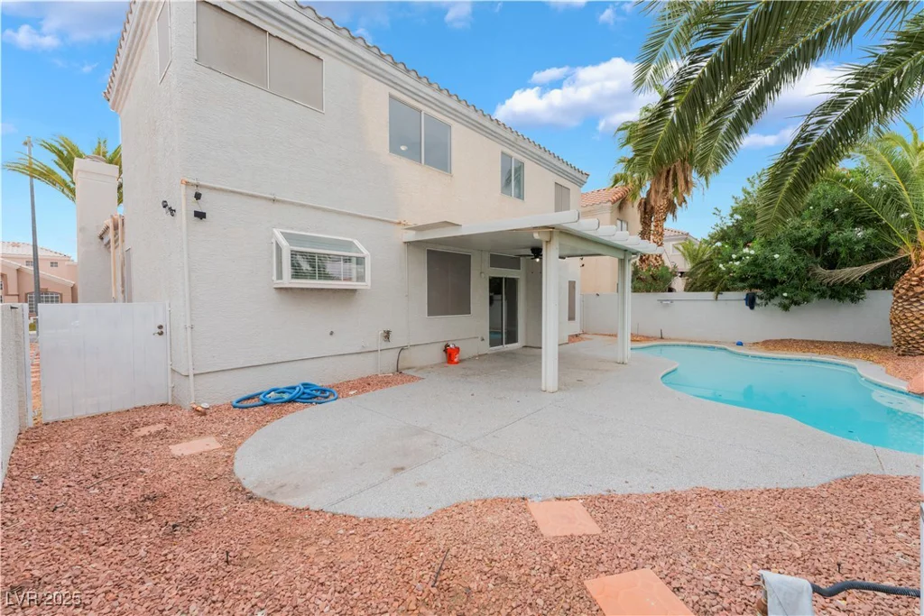 3695 Funston, Las Vegas, NV 89129