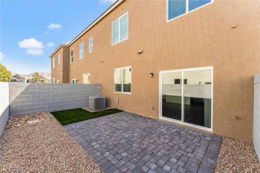 4260 Lunar Lullaby, Las Vegas, NV 89110