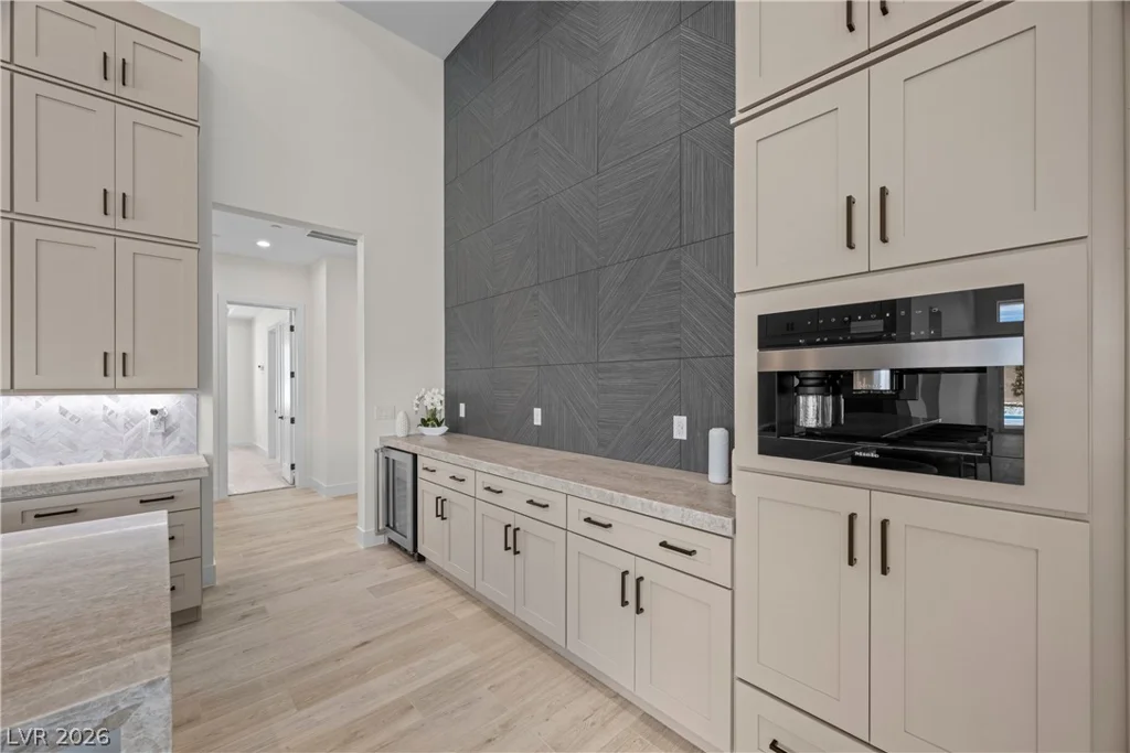 8835 Monte Cristo Way, Las Vegas, NV 89113