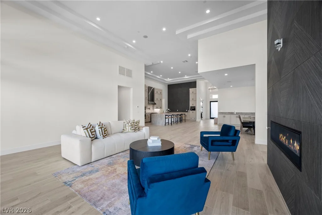 8835 Monte Cristo Way, Las Vegas, NV 89113