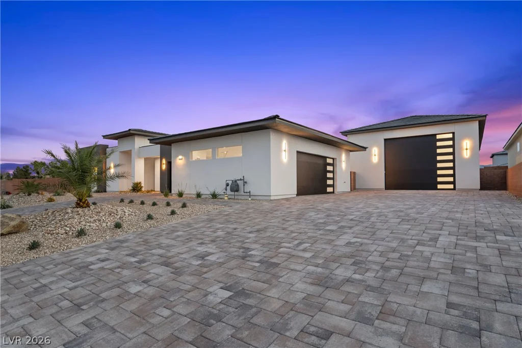 8835 Monte Cristo Way, Las Vegas, NV 89113