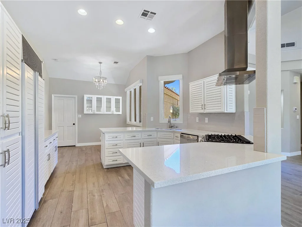 5008 Shoal Creek, Las Vegas, NV 89113