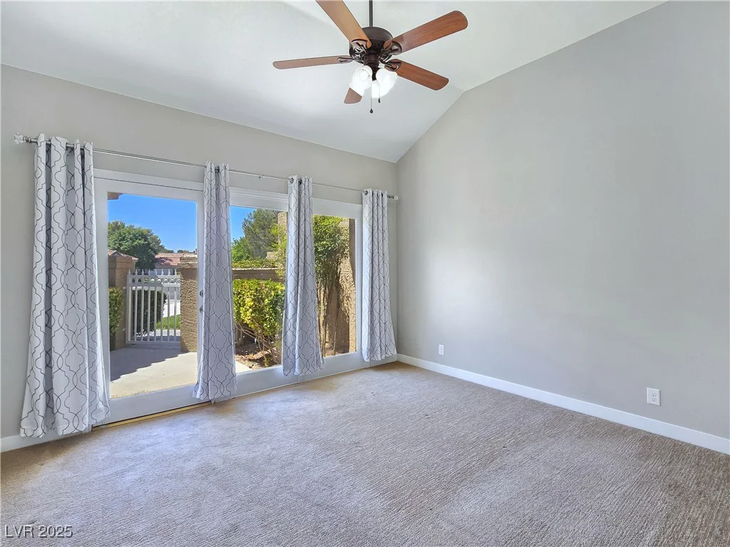 5008 Shoal Creek, Las Vegas, NV 89113