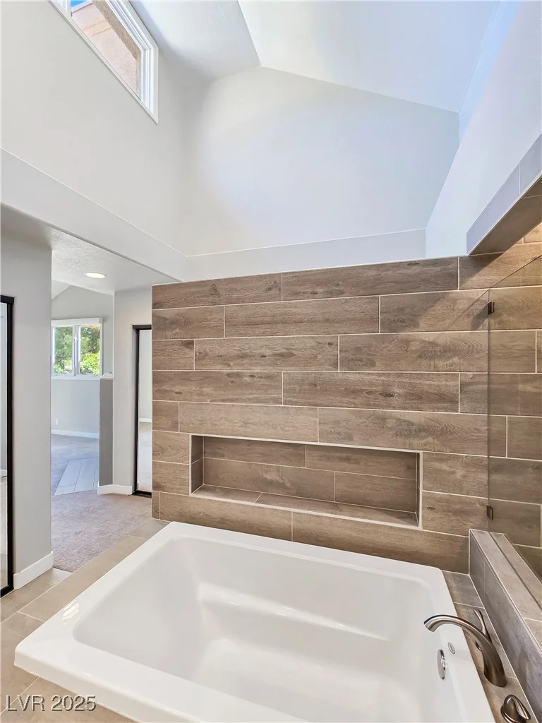5008 Shoal Creek, Las Vegas, NV 89113
