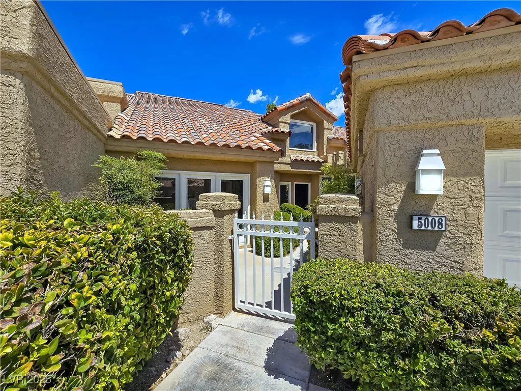 5008 Shoal Creek, Las Vegas, NV 89113