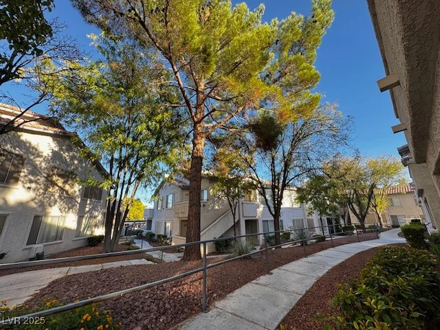5244 Mandalay Springs, Las Vegas, NV 89120