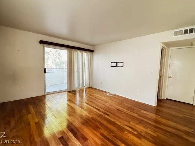 5244 Mandalay Springs, Las Vegas, NV 89120