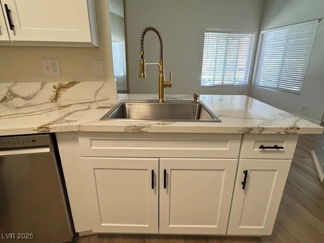450 Elm, Las Vegas, NV 89169