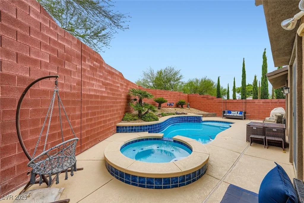 5568 Trilling Bird, Las Vegas, NV 89135