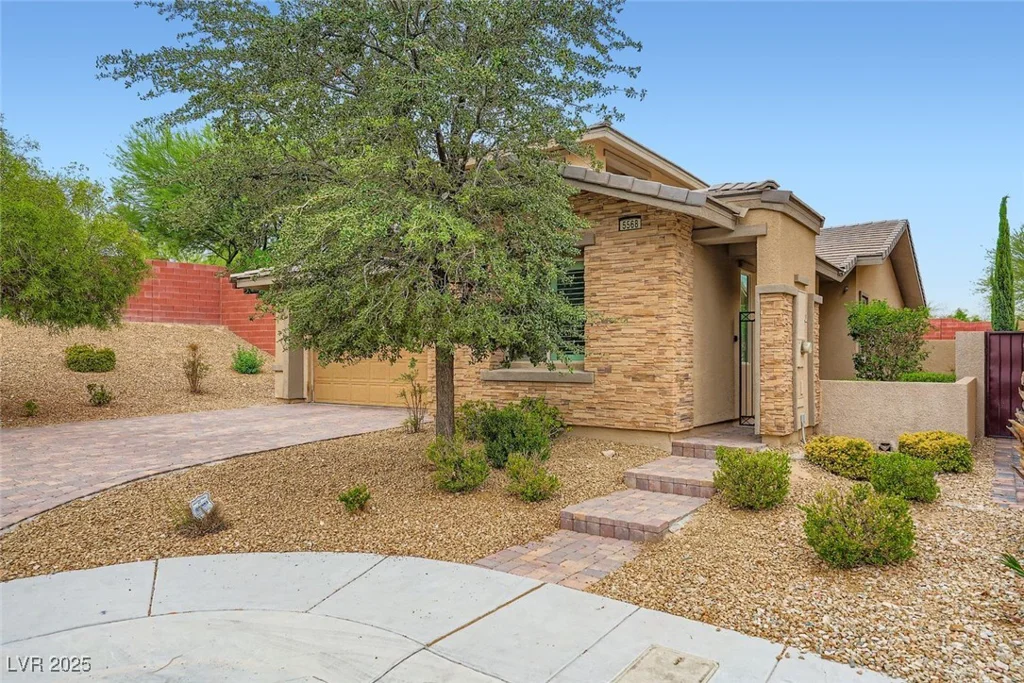 5568 Trilling Bird, Las Vegas, NV 89135