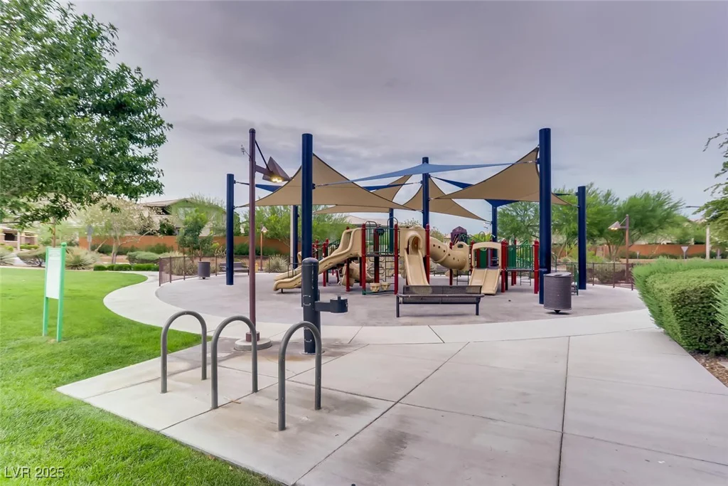 5568 Trilling Bird, Las Vegas, NV 89135