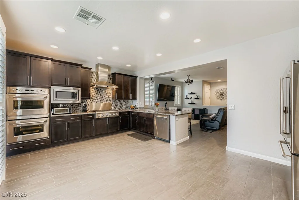 5568 Trilling Bird, Las Vegas, NV 89135