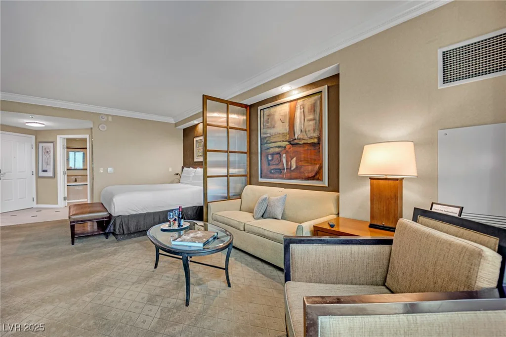 145 Harmon, Las Vegas, NV 89109