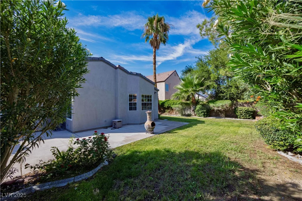 2208 Ladue, Las Vegas, NV 89128