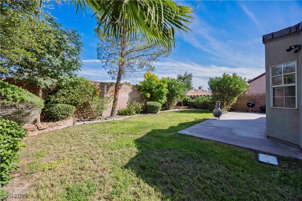 2208 Ladue, Las Vegas, NV 89128