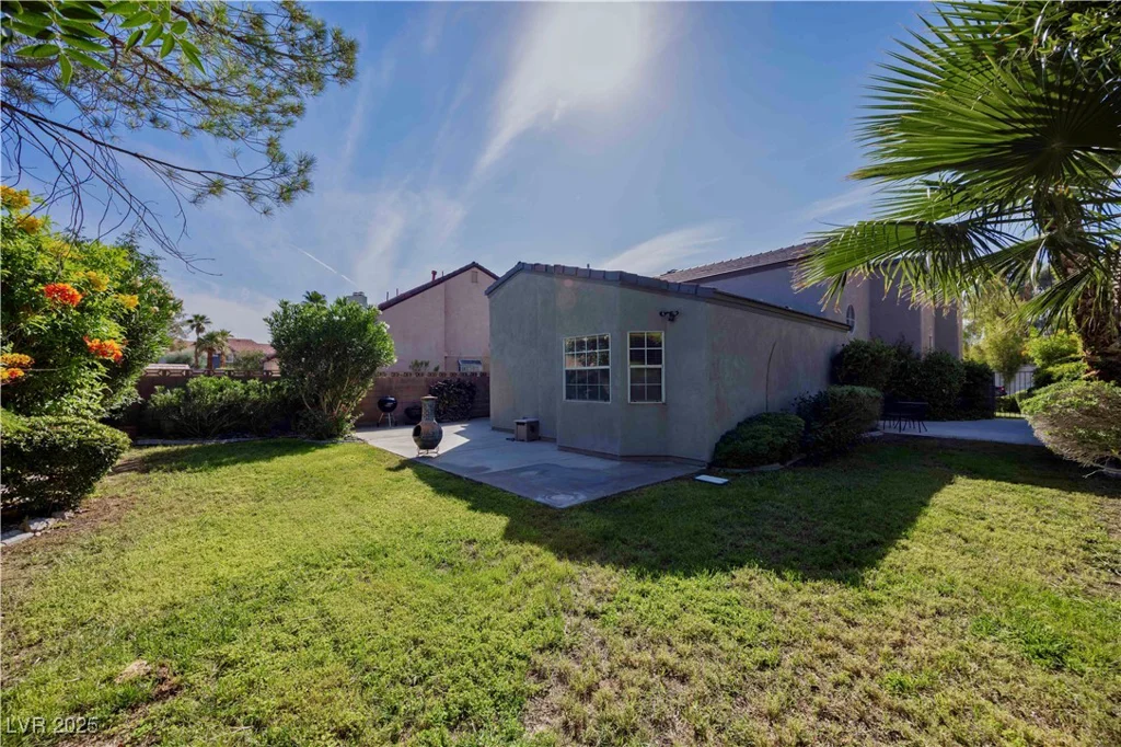 2208 Ladue, Las Vegas, NV 89128