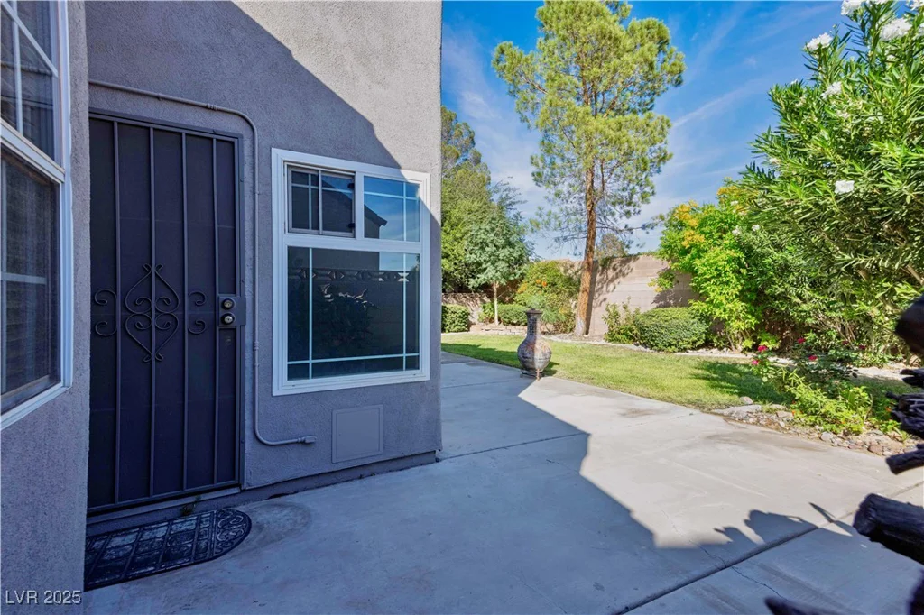 2208 Ladue, Las Vegas, NV 89128