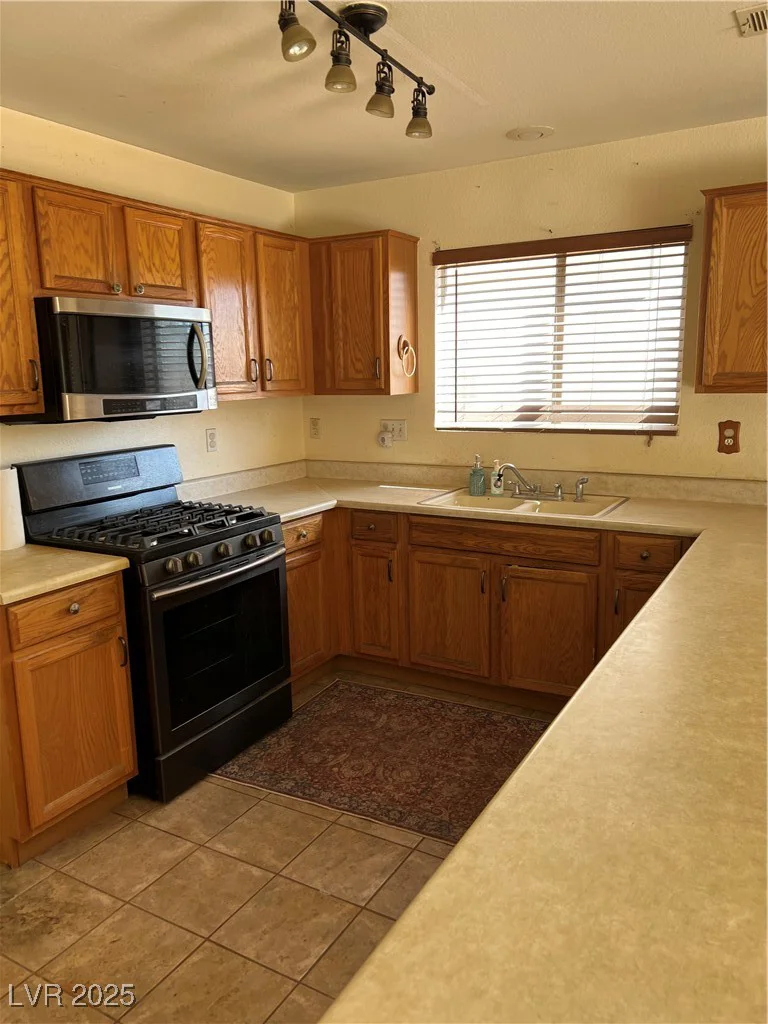 5009 Glittering Star, Las Vegas, NV 89130