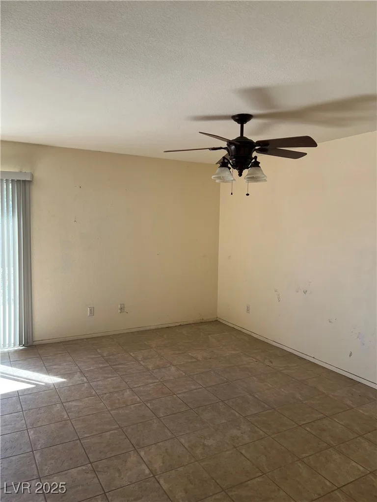 5009 Glittering Star, Las Vegas, NV 89130