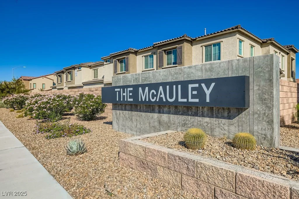 275 Callen Falls, Henderson, NV 89011