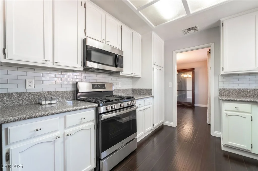 3148 Laurel, Henderson, NV 89014