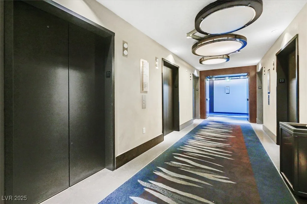 2600 Harmon, Las Vegas, NV 89158