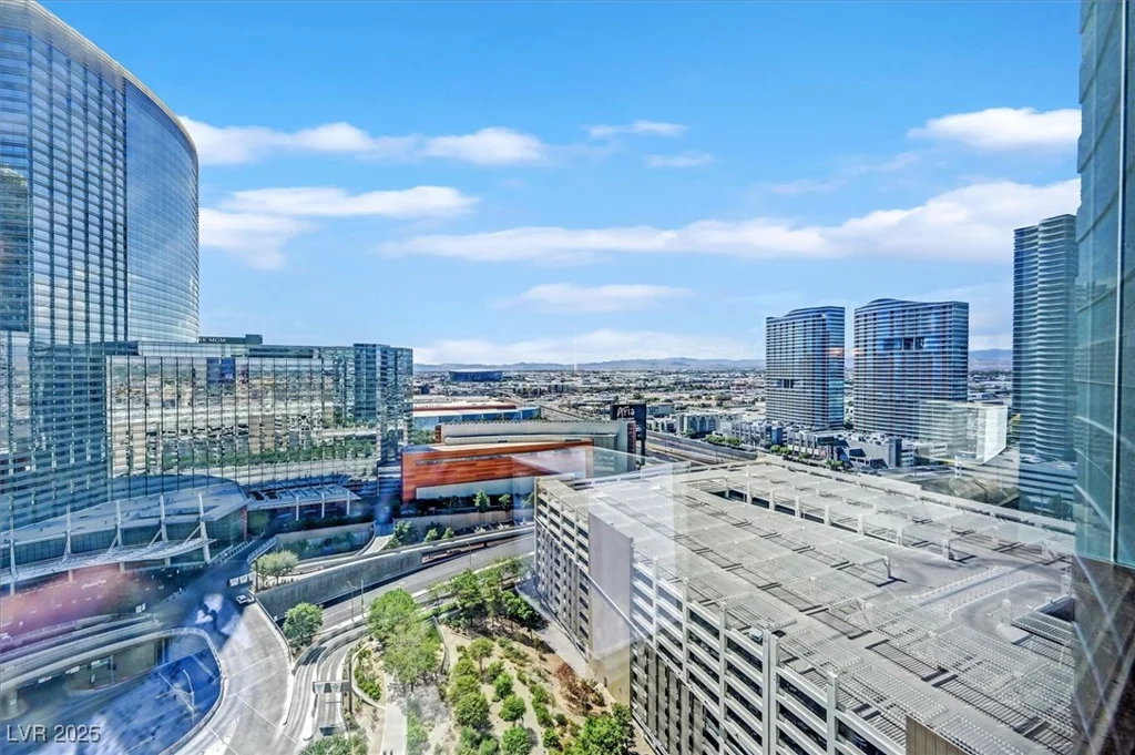 2600 Harmon, Las Vegas, NV 89158