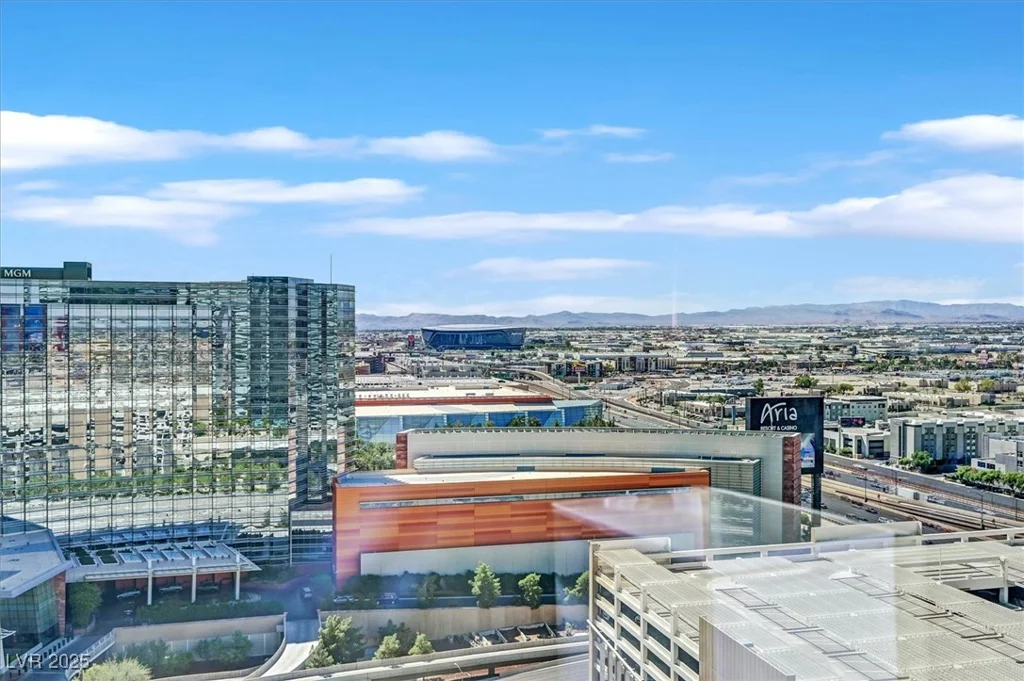2600 Harmon, Las Vegas, NV 89158