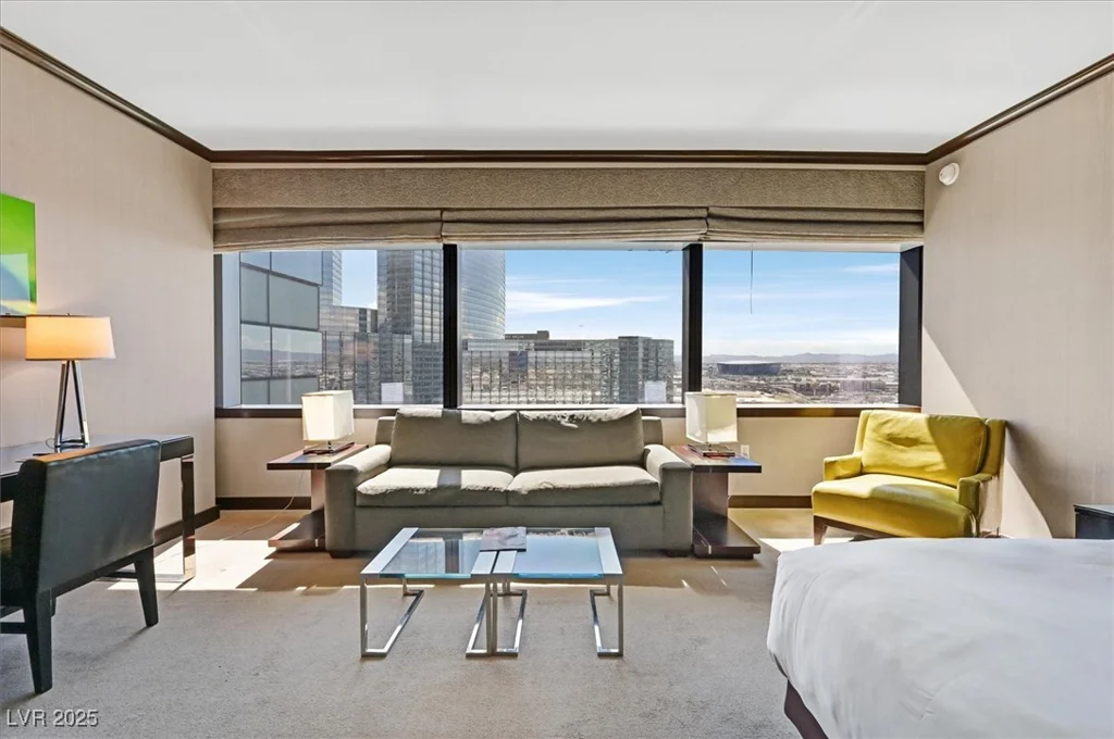 2600 Harmon, Las Vegas, NV 89158