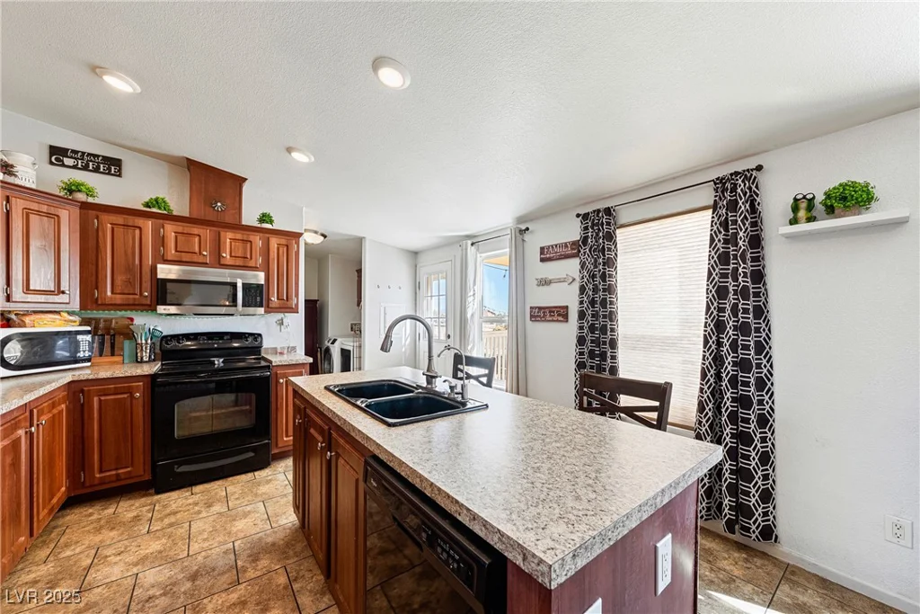 2281 Ambler, Pahrump, NV 89060