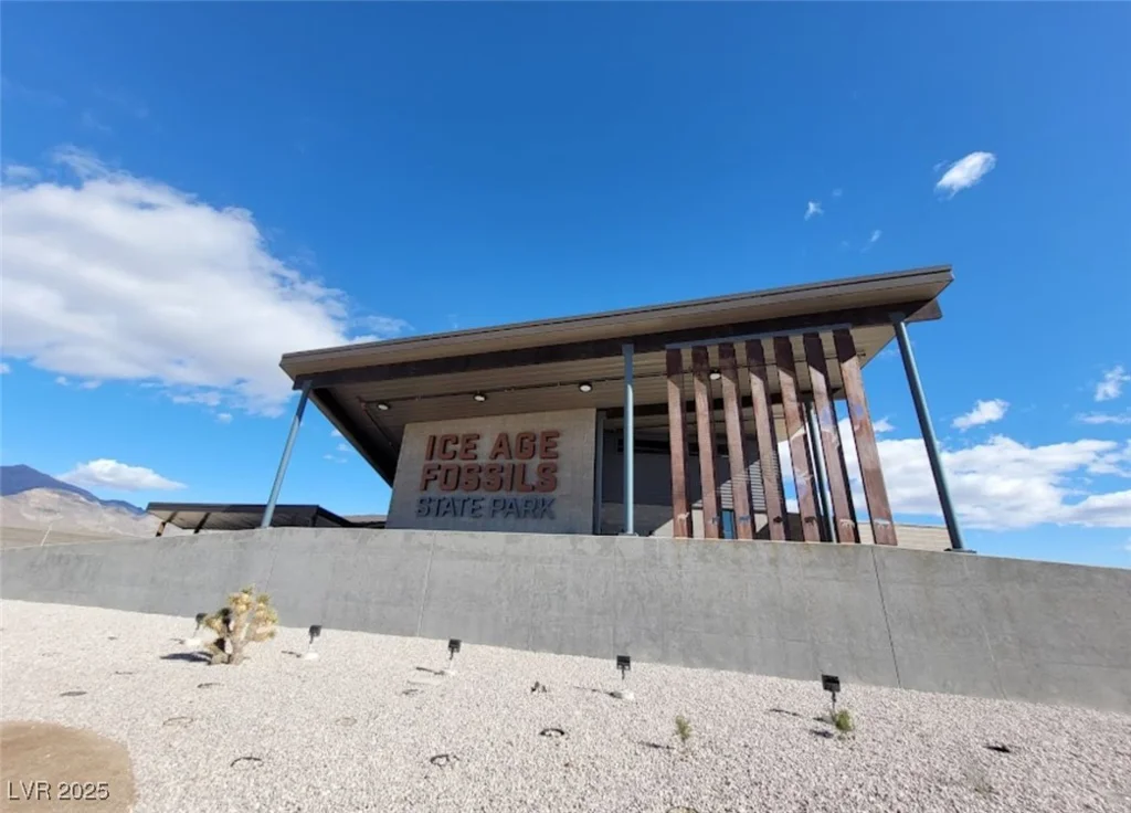 5834 Toofer Winds, Las Vegas, NV 89131