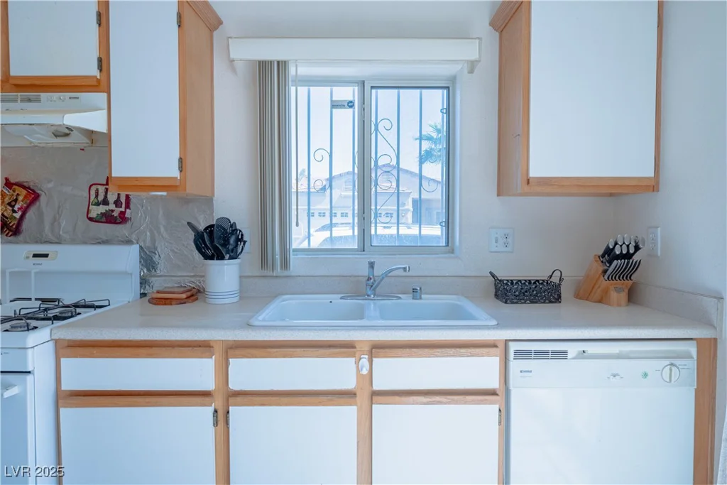 1631 Dwayne Stedman, Las Vegas, NV 89106