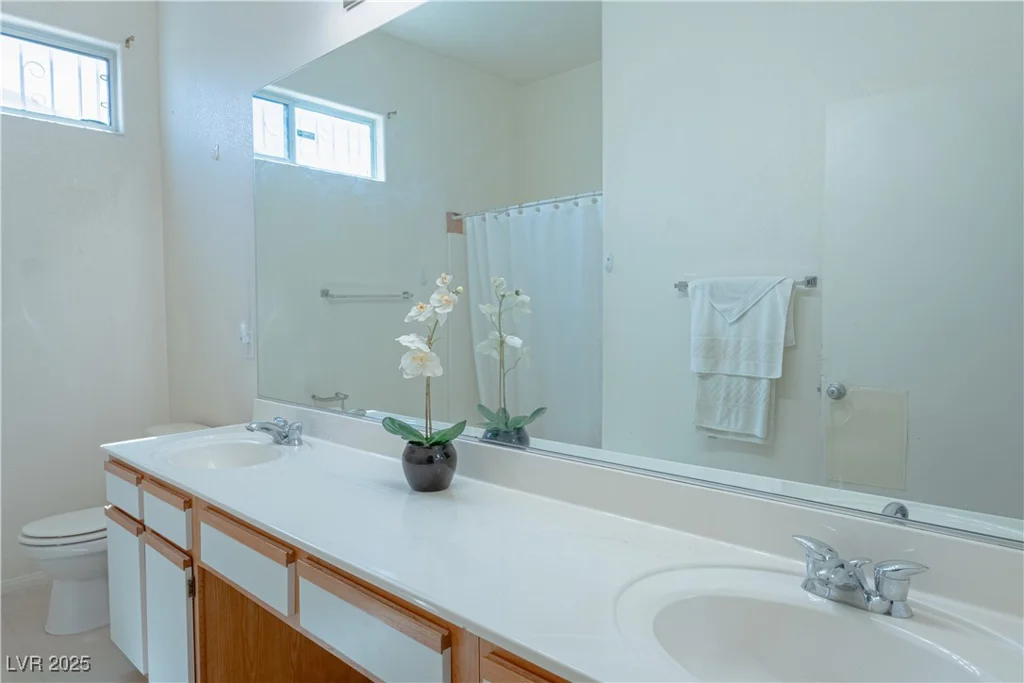 1631 Dwayne Stedman, Las Vegas, NV 89106