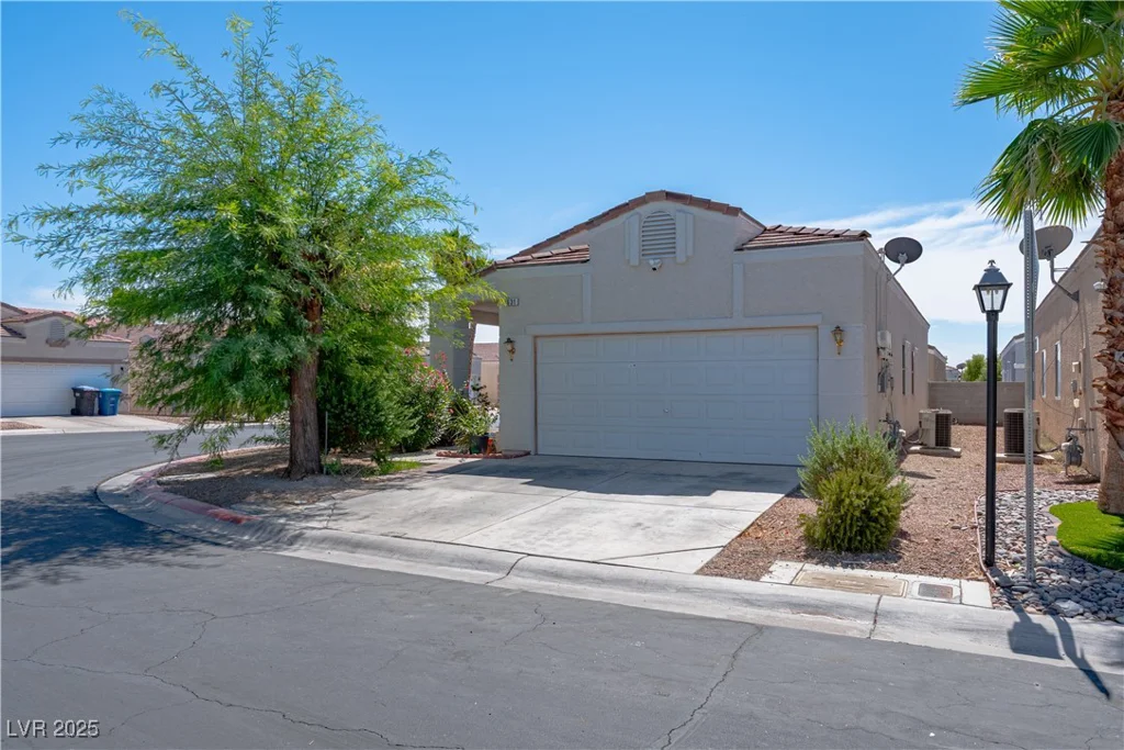 1631 Dwayne Stedman, Las Vegas, NV 89106