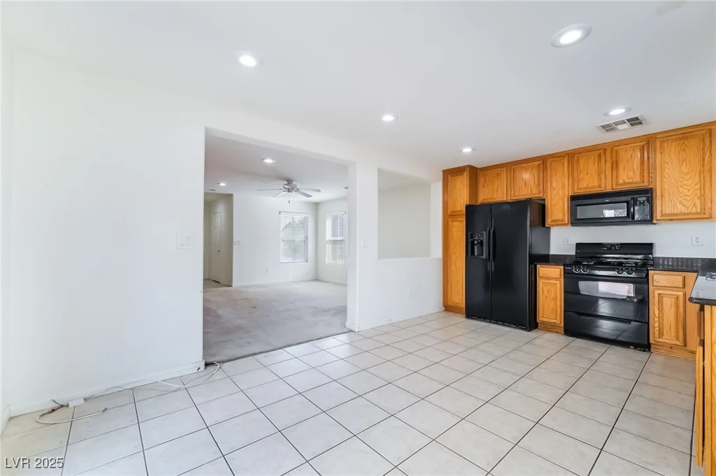 9395 Fort Bayard, Las Vegas, NV 89178