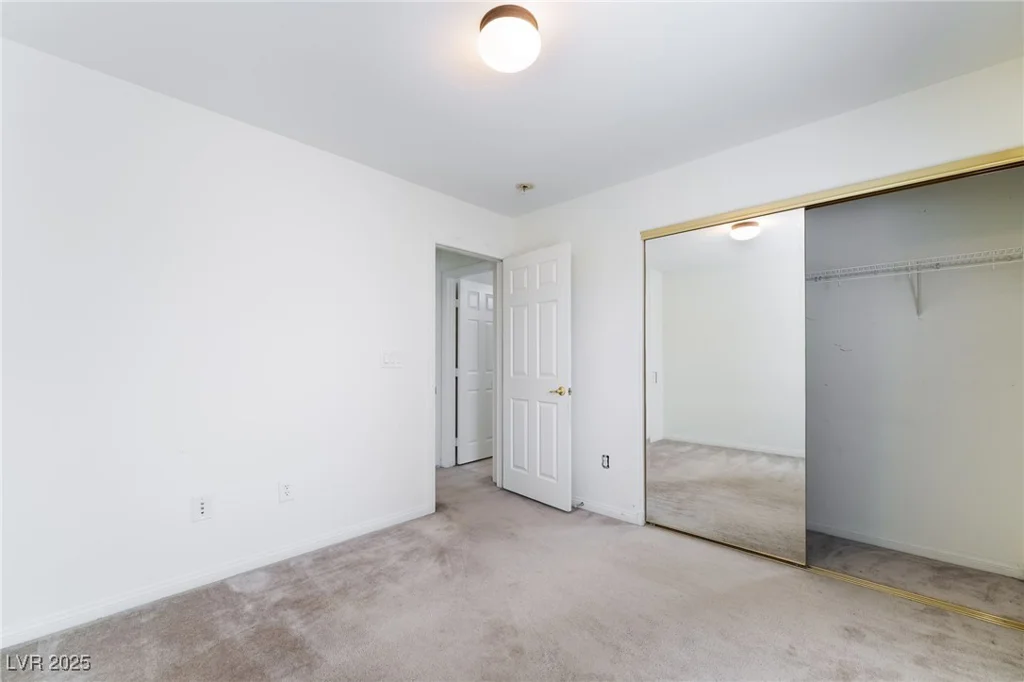 9395 Fort Bayard, Las Vegas, NV 89178