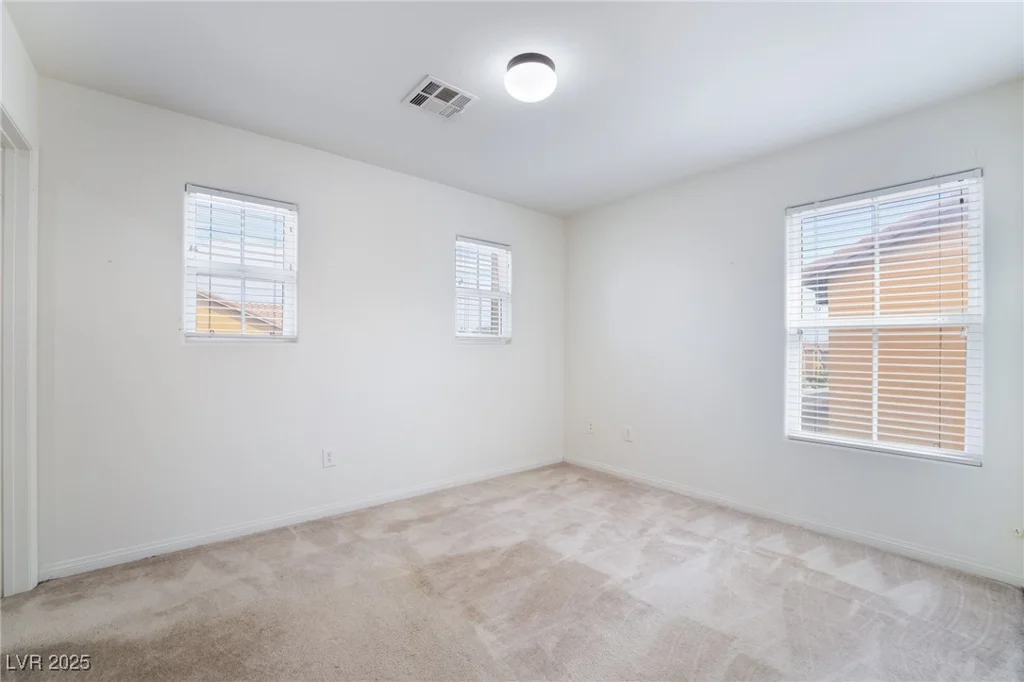 9395 Fort Bayard, Las Vegas, NV 89178