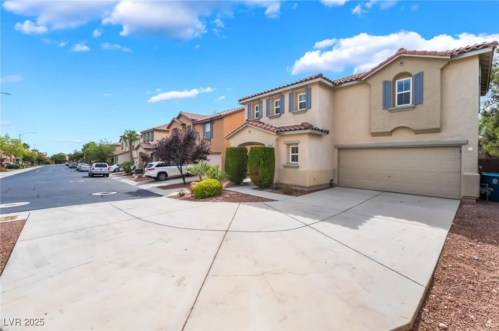 9395 Fort Bayard, Las Vegas, NV 89178