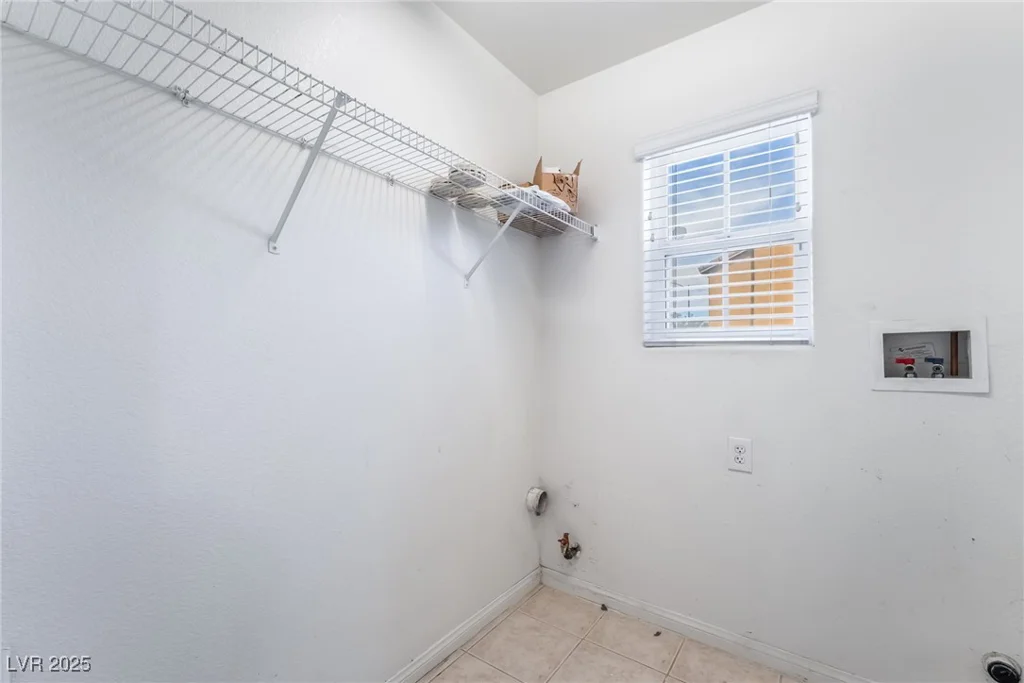 9395 Fort Bayard, Las Vegas, NV 89178