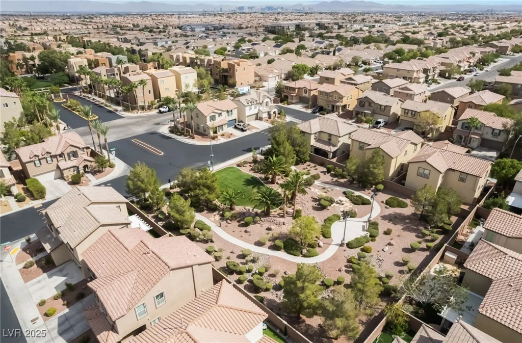 9395 Fort Bayard, Las Vegas, NV 89178