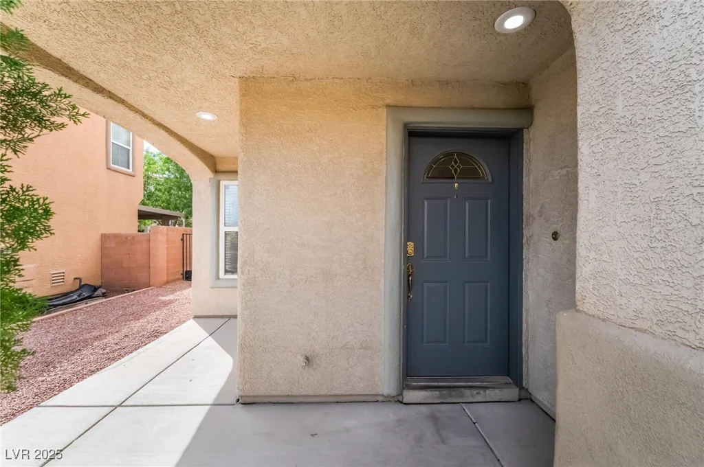9395 Fort Bayard, Las Vegas, NV 89178