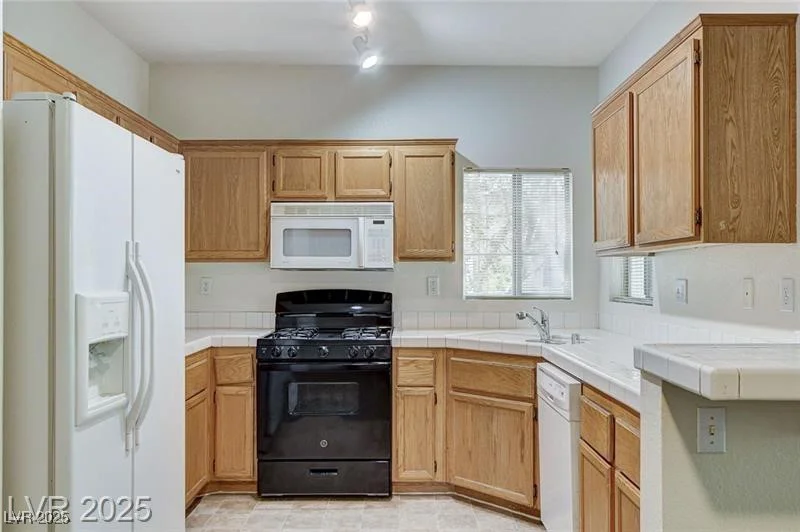 1830 BUFFALO, Las Vegas, NV 89128