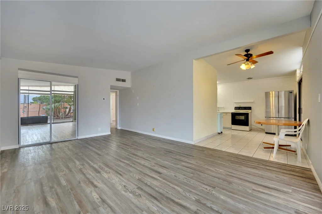 1522 Exley, Las Vegas, NV 89104